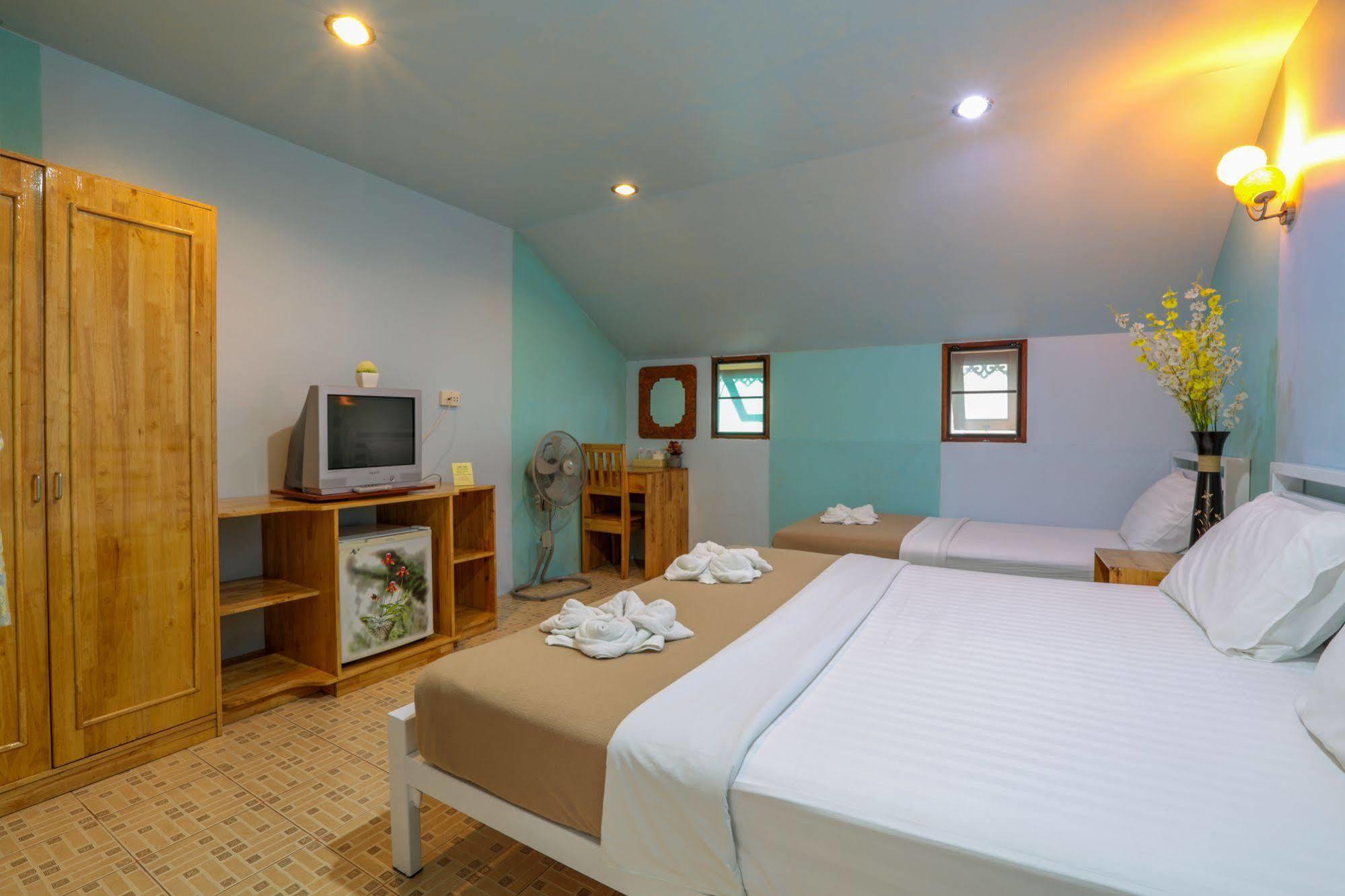 Khun Ying House Ko Tao